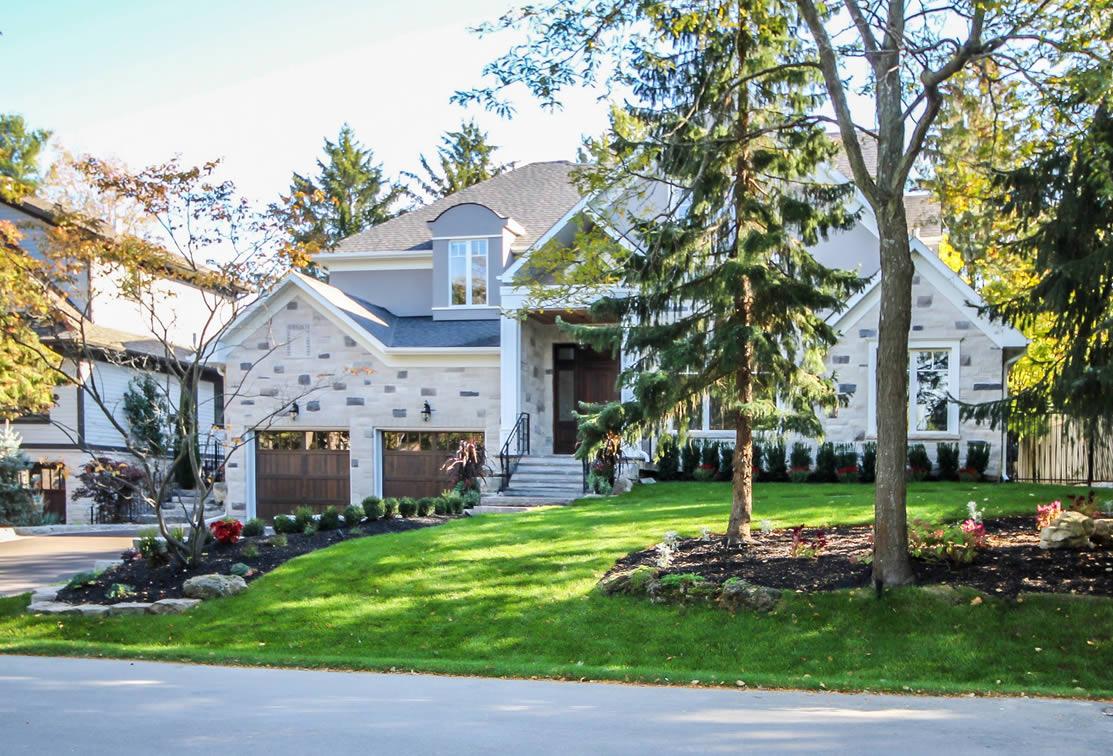 Cairncroft Road, Oakville On – Custom House By Pierre Urban Architects Inc